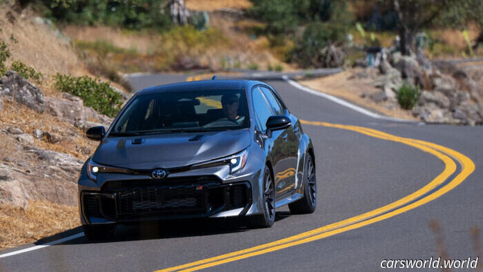 Un comentario del jefe de Toyota convirtió al GR Corolla en un monstruo | Carscoops
